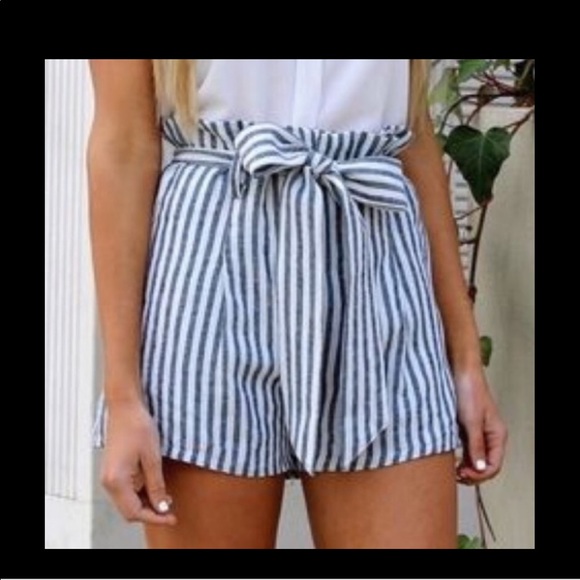 Olivaceous Pants - Olivaceous cute striped linen paper bag shorts